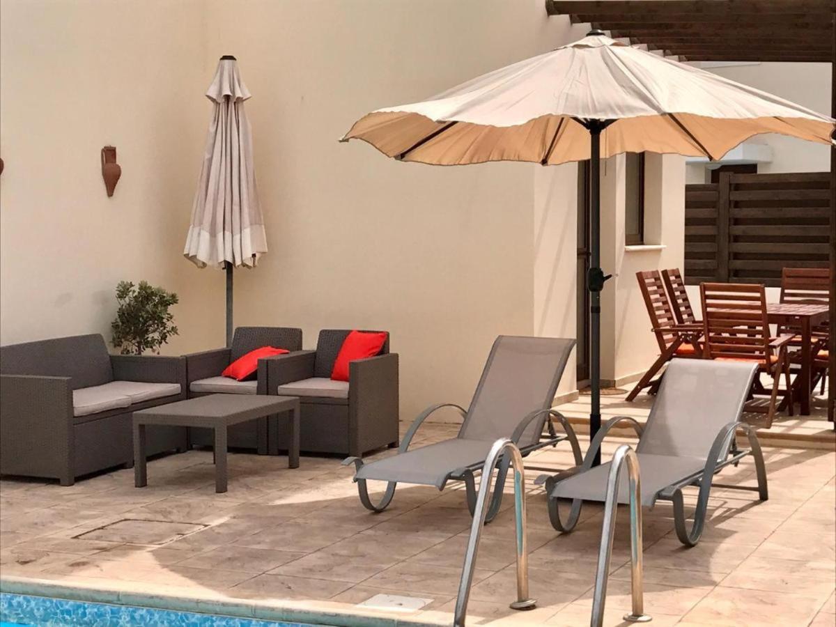 Unique Beach Luxurious Villas Ayia Napa Exterior foto