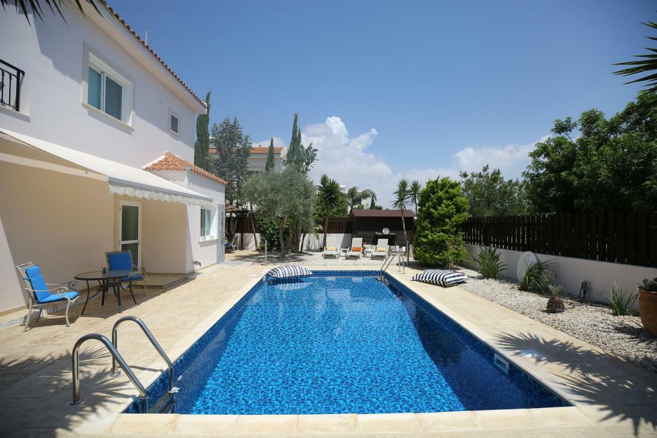 Unique Beach Luxurious Villas Ayia Napa Exterior foto